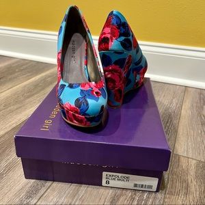 Madden Girl Expolode Neon Rose Platform Wedges